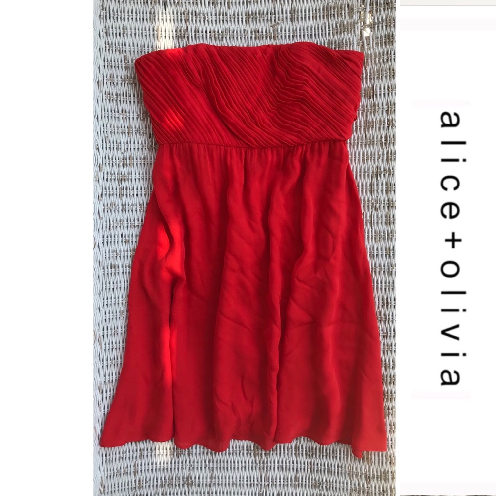🆕 {Alice + Olivia} Red Ashli Silk Cocktail Dress • Size 8 - Picture 3 of 9